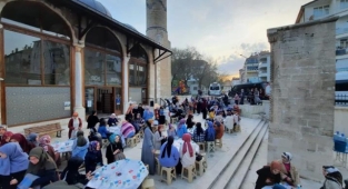 İl Müftülüğümüz KYK Kız Öğrencileriyle İftarda Buluştu