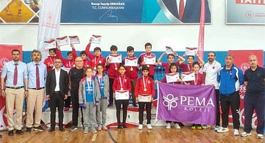 KÜÇÜKLER MASA TENİSİ GRUP MÜSABAKALARI TAMAMLANDI