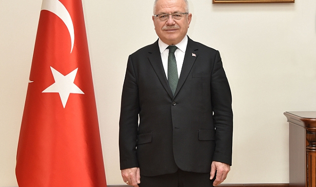 REKTÖR NAMIK AK’TAN 13 MAYIS TÜRK DİL BAYRAMI MESAJI