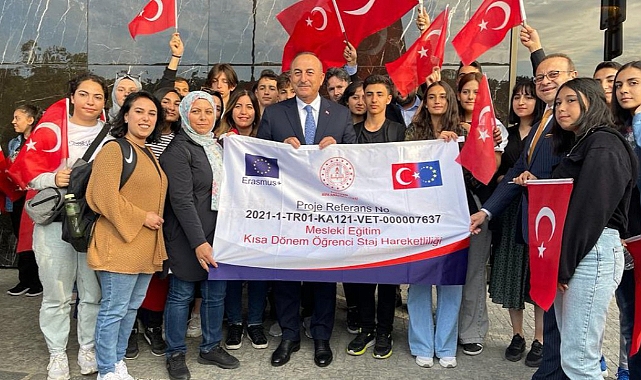 Çavuşoğlu ve Büyükelçi Bağış'a Sürpriz Ziyaret