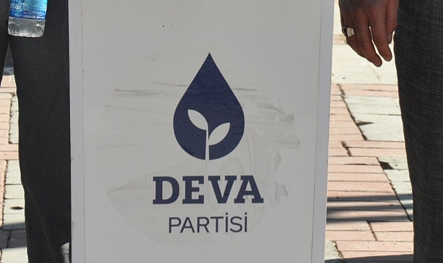 DEVA PARTİSİ İL TEŞKİLATI: “POLİSE KALKAN ELİNDE, POLİSİN KANUNSUZCA KALKAN ELİNİNDE KARŞISINDAYIZ”