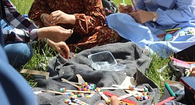 DİYARBAKIR KÖY OKULLARI YARARINA KERMES DÜZENLENDİ