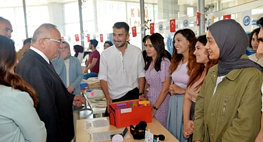 KMÜ’DE 'SAĞLIK ELİMİZDE' SERGİSİ AÇILDI