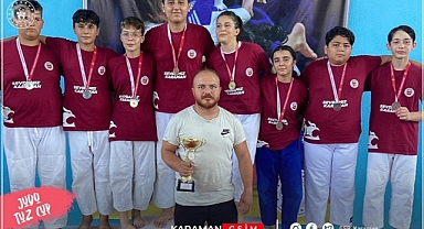 JUDOCULAR MADALYALARLA DÖNDÜ