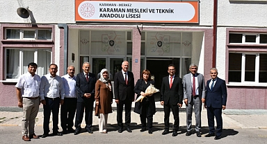 Şener, Karaman'da Okulları Ziyaret Etti
