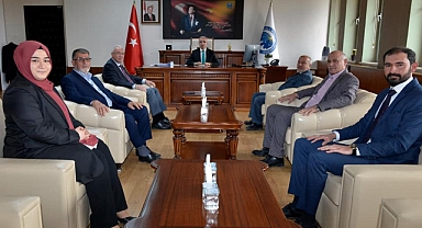 AK PARTİ İL TEŞKİLATINDAN REKTÖR KARAMAN’A ZİYARET