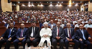 Erbaş, Karaman’da din görevlileri ile bir araya geldi.