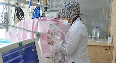 8 Günlük Bebeğe Anjiyo Yapıldı