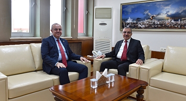 ŞEKER’DEN REKTÖR GAVGALI’YA HAYIRLI OLSUN ZİYARETİ
