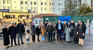 Ak Parti teşkilatından depremzedelere tatlı ikramı