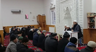 Fatih Sultan Camii'nde Sabah Namazı buluşmaşı düzenlendi