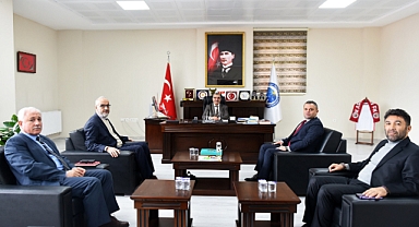REKTÖR GAVGALI'DAN FAKÜLTE ZİYARETLERİ