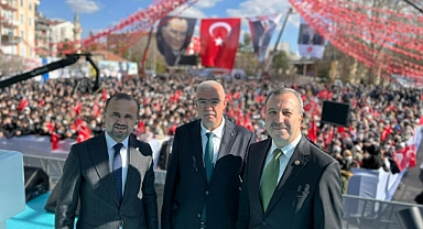 Çağlayan’ın Organize Ettiği Büyük Miting Teşkilatı Birleştirdi