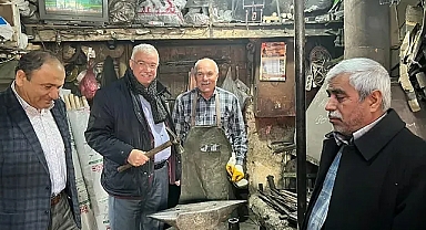 Çalmadık Kapı Sıkmadık El Bırakmadı
