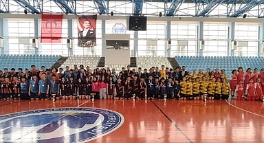 HENTBOL’DA İL BİRİNCİLERİ BELLİ OLDU