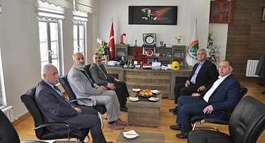 REKTÖR GAVGALI’DAN BELEDİYESİNE ZİYARET