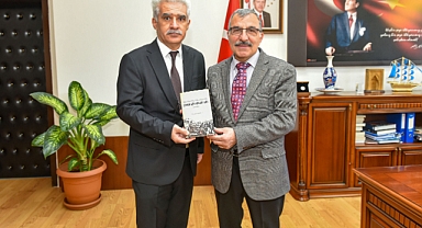 TARİHE IŞIK TUTACAK BİR KİTAP