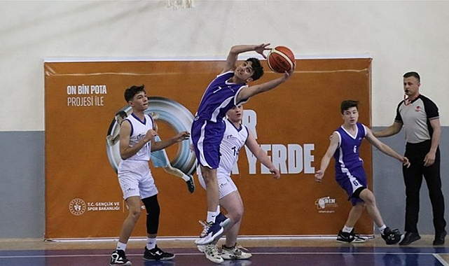 3x3 BASKETBOL’DA HEYECAN BAŞLADI