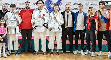 KARAMAN JUDO TAKIMI SİVAS’TAN MADALYALARLA DÖNDÜ