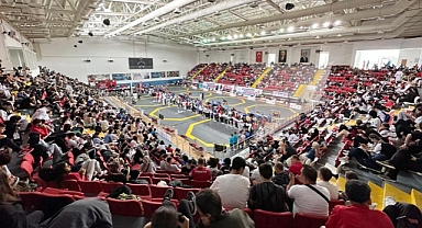 Adil Türk & Cemal Toman Gençler Taekwondo Türkiye Şampiyonası Açılış Töreni
