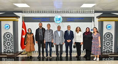 ANADOLU MEKTEBİ TEMSİLCİLERİNDEN REKTÖR GAVGALI’YA ZİYARET