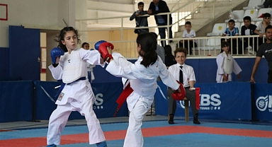 ANALİG KARATE GRUP MÜSABAKALARINDA HEYECAN BAŞLADI
