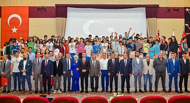 ‘HAYDİ GEL SPOR YAPALIM’ PROJESİNDE SERTİFİKA TÖRENİ