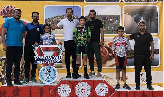 KARAMAN BİSİKLET TAKIMI’NDAN 3 BRONZ MADALYA