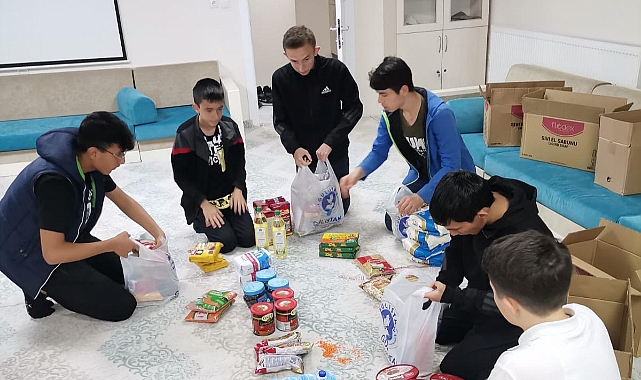 Bilgeder gençleri proje kapsamında yardım yaptı