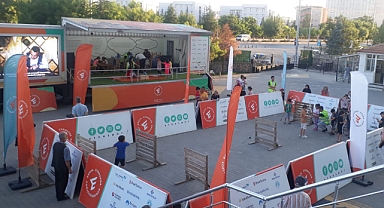 ETNOSPOR ETKİNLİK TIRI KARAMAN’DA DEPREMZEDE ÇOCUKLARLA BULUŞTU