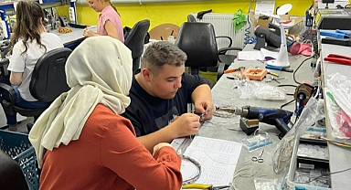 Mesleki ve Teknik Anadolu Liseleri Yeni Bölümlerle Güçleniyor