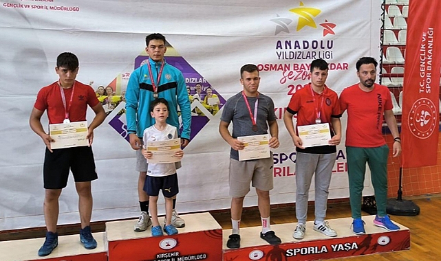 ANALİG GÜREŞ’TE KERİM ABDOLLAHİ TÜRKİYE ŞAMPİYONU OLDU