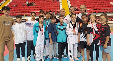 ANALİG TEKVANDO’DA KARAMAN BAŞARISI