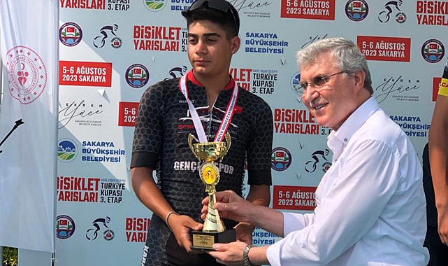 HAKTAN RAMAZAN SAYAN, TÜRKİYE İKİNCİSİ OLDU