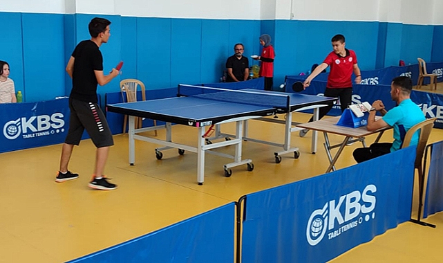 KARAMAN’DA 30 AĞUSTOS ZAFER BAYRAMI MASA TENİSİ TURNUVASI