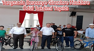 Yarışmada Dereceye Girenlere Miniklere Ödül Takdimi Yapıldı