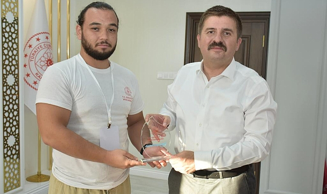 MERSİNLİ GENÇLER ‘ANADOLUYUZ BİZ’ PROJESİYLE KARAMAN’DA