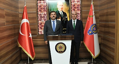 Vali H.Engin Sarıibrahim Kurum Ziyaretlerine Devam Ediyor