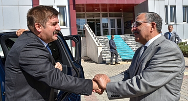 VALİ HÜSEYİN ENGİN SARIİBRAHİM’DEN REKTÖR GAVGALI’YA ZİYARET
