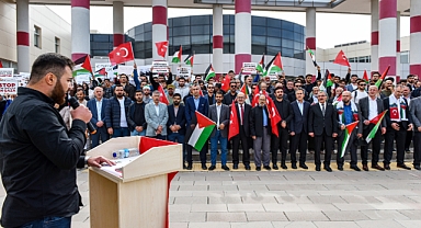KMÜ ÖĞRENCİLERİ FİLİSTİN'E DESTEK İÇİN BİR ARAYA GELDİ