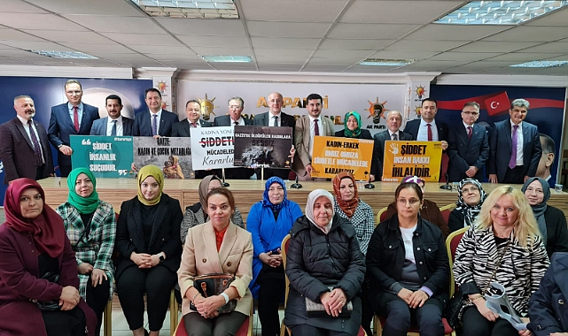 AK Parti Kadın Kolları Kadına Yönelik Şiddete Karşı Basın Açıklamasında Bulundu