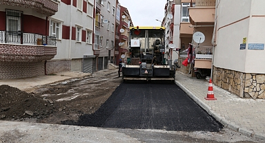 ASFALT VE PARK ÇALIŞMALARI DEVAM EDİYOR