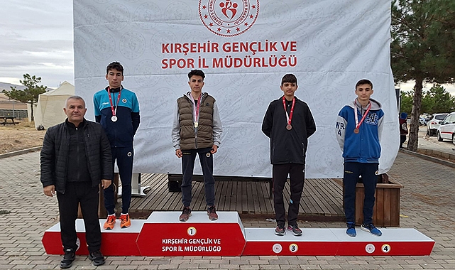 KARAMAN ATLETİZM TAKIMI DOLUDİZGİN