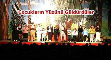 OKUMAK GÜZELDİR TİYATRO ETKİNLİĞİ