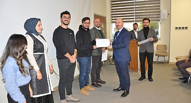 Sağlık Personeli Sertifikalarını Aldı