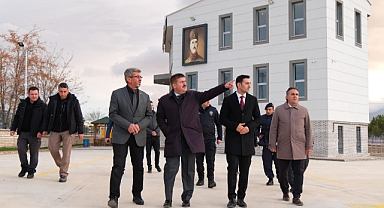 Vali H. Engin Sarıibrahim, ilçe ziyaretleri kapsamında Kazımkarabekir ilçesini ziyaret etti.