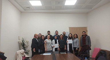 AİLE HEKİMLİĞİ BİRİMİ PERSONELLERİNE ‘’EMZİRME DANIŞMANLIĞI EĞİTİMİ YAPILDI.