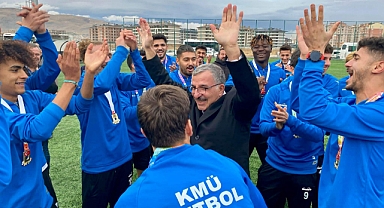 KMÜ Üniversite Futbol Takımı Şampiyon Oldu