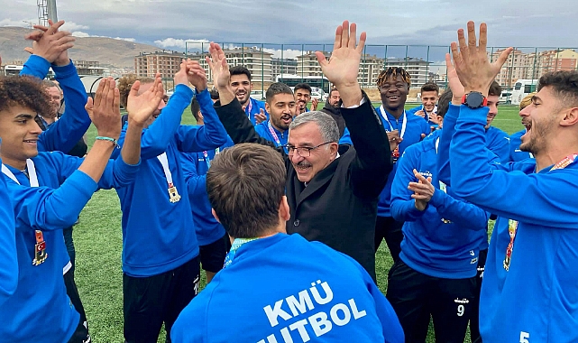 KMÜ Üniversite Futbol Takımı Şampiyon Oldu