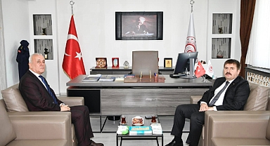 Vali H. Engin Sarıibrahim Ticaret İl Müdürlüğünü Ziyaret Etti